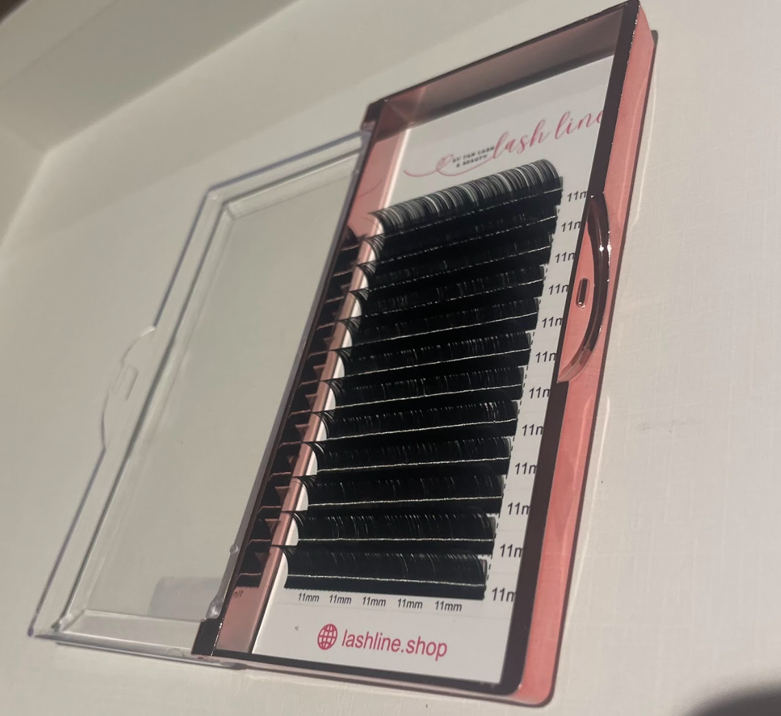 Volume Lash Extension Tray | D Curl | 0.07 | Single Length by Lash Line