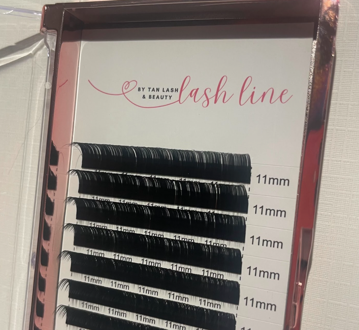 Volume Lash Extension Tray | D Curl | 0.07 | Single Length by Lash Line